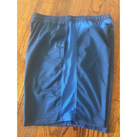 Under Armour Fitted Heatgear Shorts Men’s L Blue Performance Activewear - Picture 1 of 9